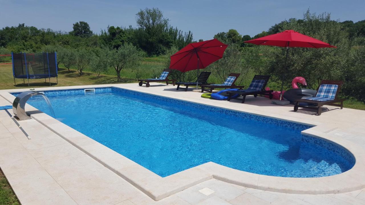 Barban Villa Dorina מראה חיצוני תמונה