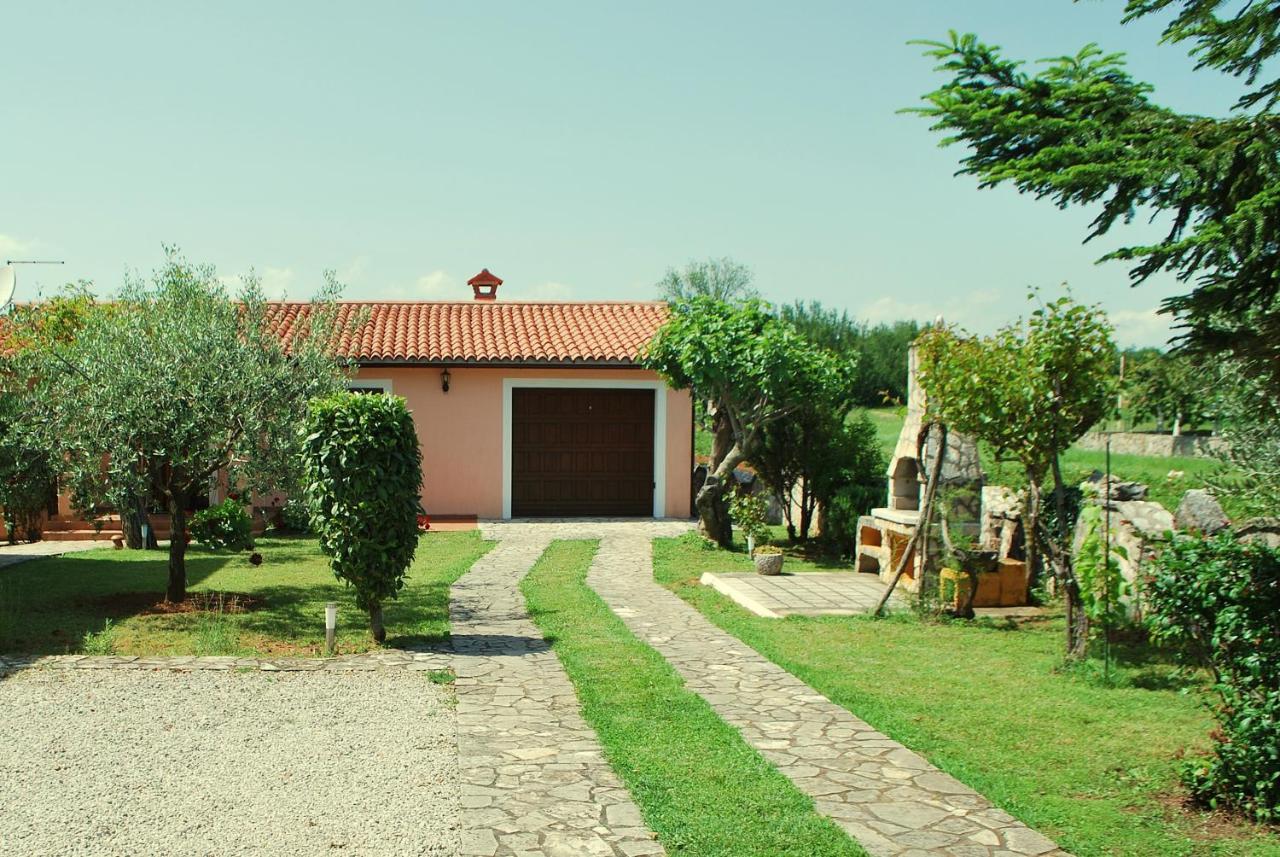 Barban Villa Dorina מראה חיצוני תמונה
