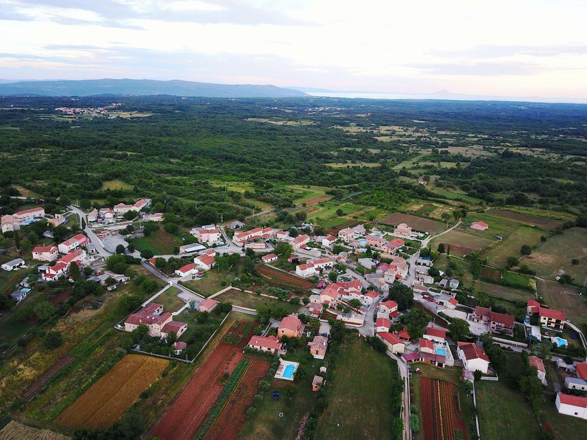 Barban Villa Dorina מראה חיצוני תמונה