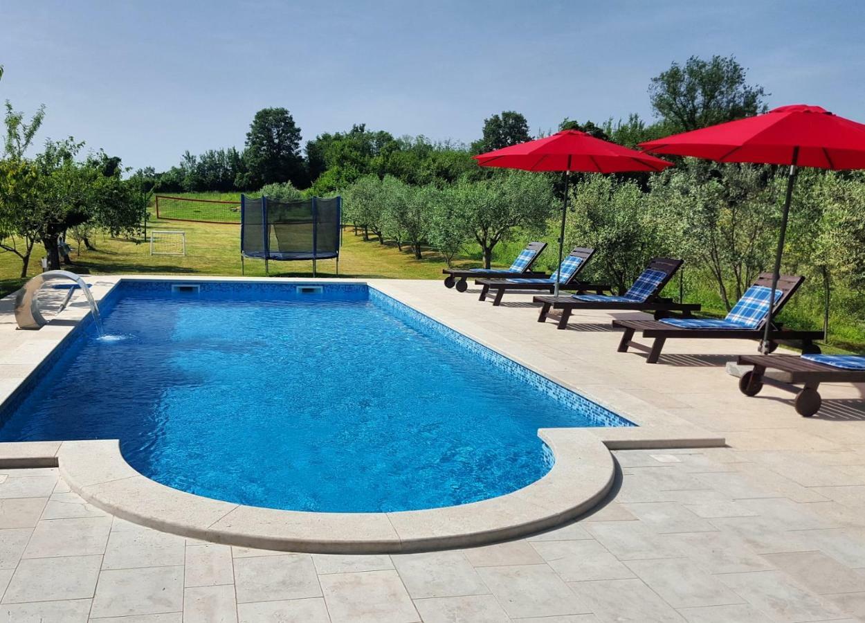 Barban Villa Dorina מראה חיצוני תמונה